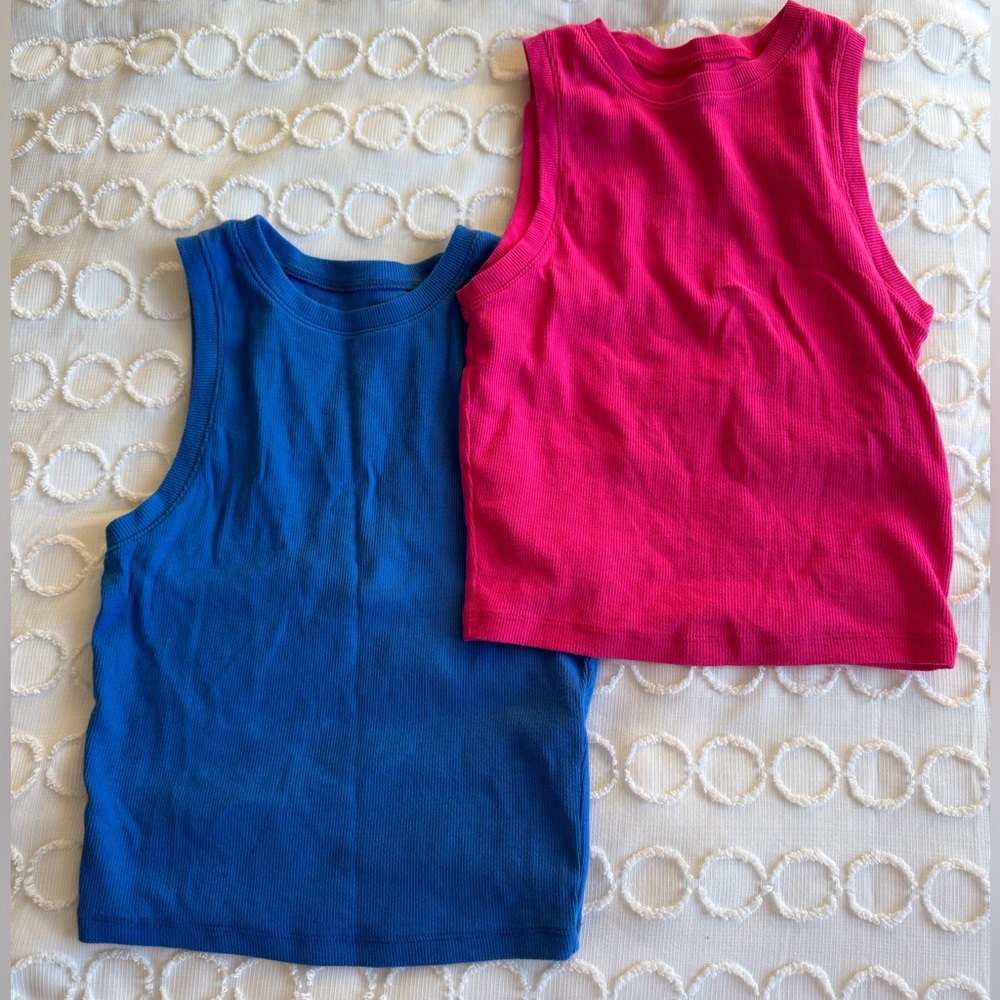 2 FOR 1 LIKE NEW Hollister High Neck Tanks